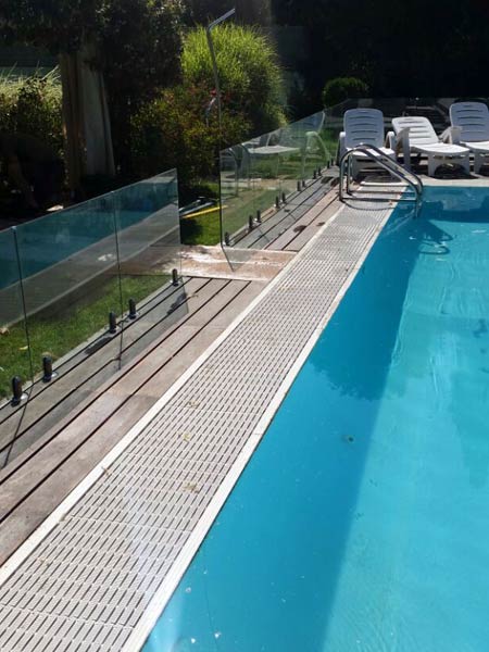 Montaggio-vetri-con-gru-Cologno-monzese