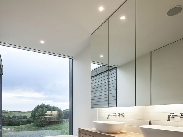 Particolari-anticati-per-bagno-di-design-Milano