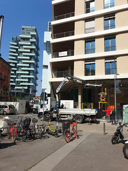 Produzione-vetrate-grandi-decorate