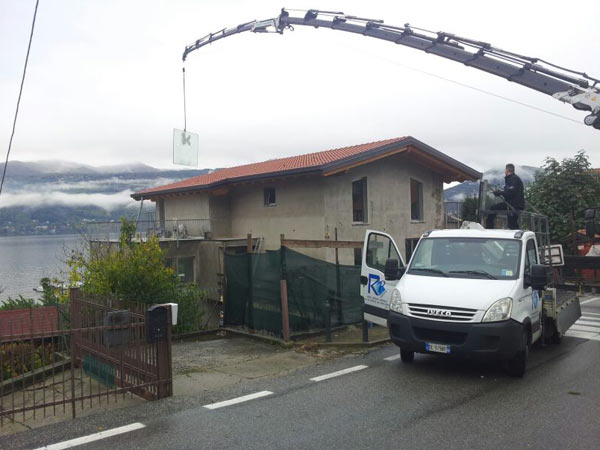 Sollevamento-con-gru-Milano