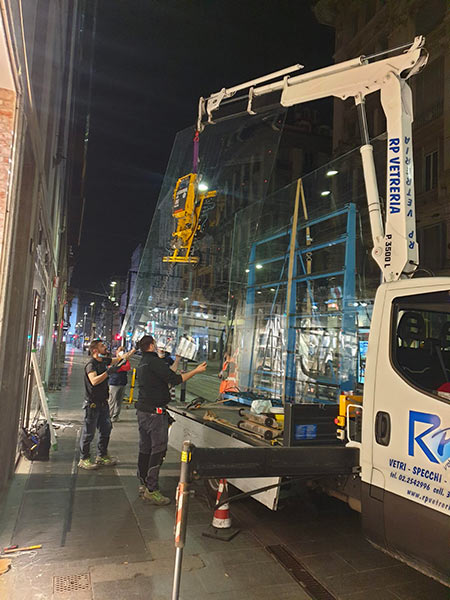 Vendita-negozio-di-abbigliamento-Milano