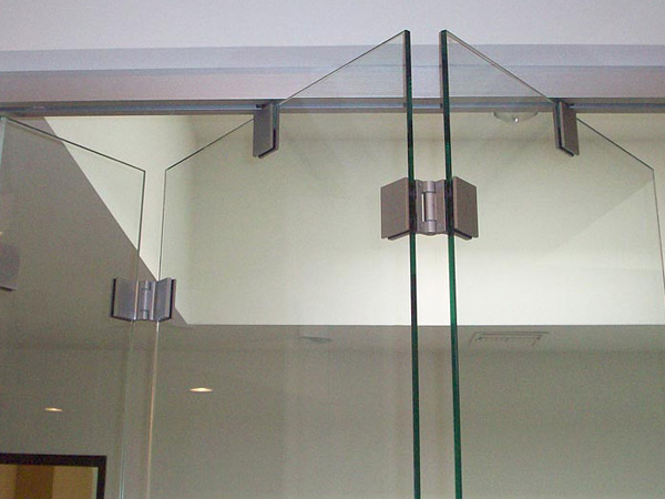 Vetrate-in-cristallo-interne-Milano